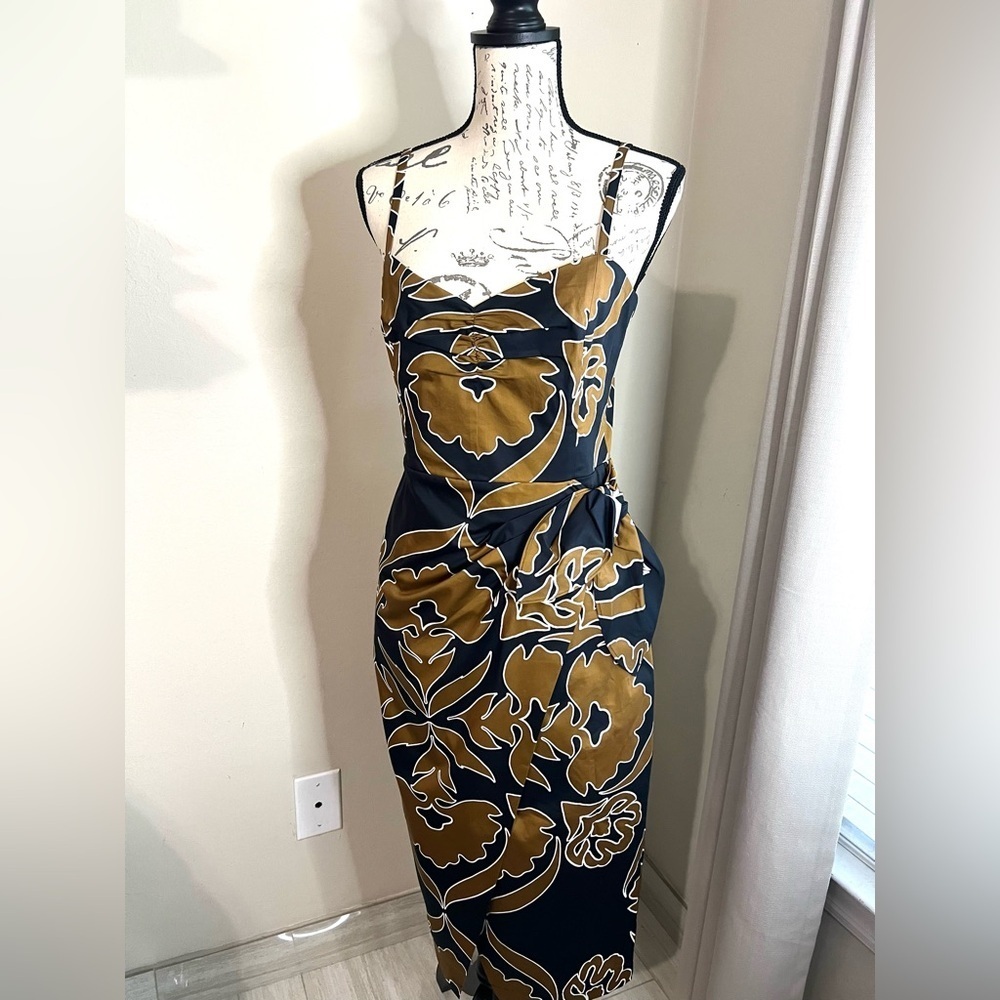 🍁White House🍁Black Market Black and Gold Midi Dress - Picture 2 of 10
